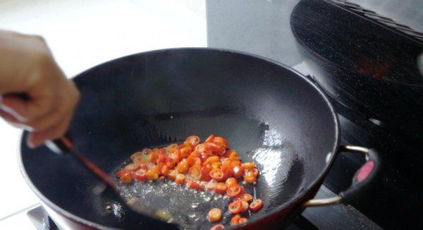 (图片来源：森歌集成灶供稿，侵删)