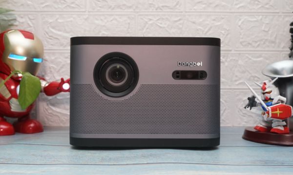 投影仪的音质好不好?投影仪和电视哪个音效更好?