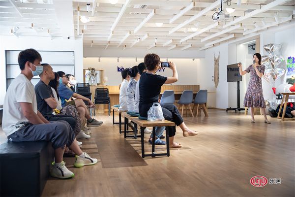 1905设计学院·三雄极光&nbsp;|&nbsp; 灯光的魔力