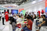 火王触屏灶，告别旋钮时代新品发布会，点亮上海厨卫展！