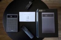 户外便携投影仪什么牌子好？如何选购科技小白用这个方法