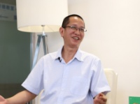 潘小东：德立淋浴房一路攀登 探索无止境