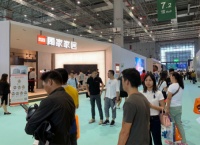 顾家布艺亮相上海展 以多主题空间呈现“时尚”的多样可能