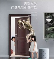 挺固防盗门为每家筑起“防夹手门”
