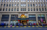 富得利地板铺进上海和平饭店，橡木地板演绎上流精致生活