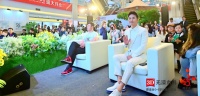 张晓龙现身成都，助阵3D无漆木门25周年无漆时尚秀
