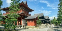 大德寺枯山水庭院的侘寂之美