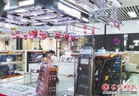 小小晾衣架搅动阳台装修大市场