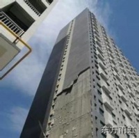 建筑外墙脱落谁之责？