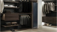 CES上三星新推出的衣物护理机AirDresser，有望在中国上市