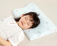 趣睡科技93%儿童乳胶枕，可机洗晾晒