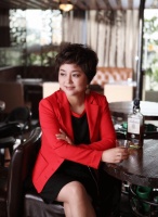 她说丨圣象玫瑰朱玲英：享受工作，微笑生活