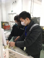 上千名“共享员工”入驻永辉 企业抱团战“疫”待新春