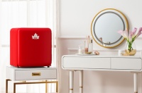 HCK哈士奇美妆小冰箱，让你的美丽更专业！