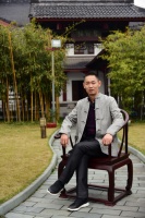 “中国传统工艺大师”陈杭民：以木雕刻东方美学