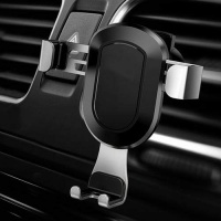 车内也能用的“MagSafe”：亿色车载磁吸充电支架体验