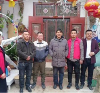 “大衣哥”朱之文为欧沐莎集成热水器送祝福！