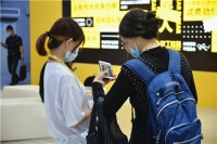 欧工软装5千㎡拎包入住馆亮相东莞展，为家居人硬核“撕”痛