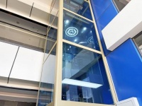 给你的别墅定制一款全观光玻璃电梯吧