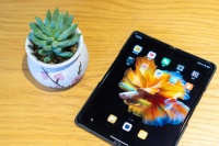 折叠手机最优解？小米MIX FOLD体验能否做到“真香”