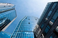 《清卫生死角方显城市本色 百思得道路保洁再提升》