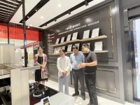 中国电子节能协会副秘书长梁上音一行莅临佳歌集团参观指导