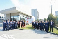 “豪”情并进，“马”到功成