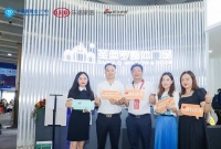 潮这儿看｜新浪主编团走进中国建博会（广州）参观圣堡罗整体门窗