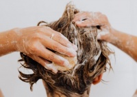 艾诗摩尔射频健发梳让你不再为头发少而发愁