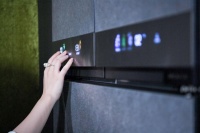 “3D 无缝纯嵌”让缝隙消失，COLMO 高定纯嵌冰箱引领高定厨居新美学