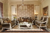 在复古金和神秘银的世界尽情挥洒贵气