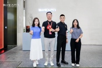 百大新品潮这儿看｜新浪家居主编团走进锦上宅入户门