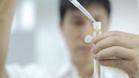 告别清新剂掩盖！气净媒主动分解甲醛，重塑室内空气安全