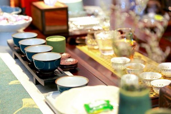 红木家具界发布！揭秘红木家具十大品牌排行榜，你家的家具上榜了吗？