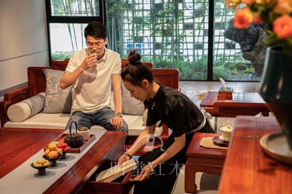 中国红木家具十大品牌最新排名，谁将领跑行业？