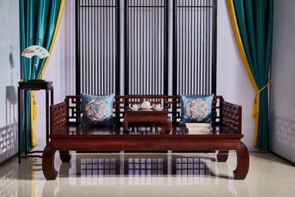 揭秘十大红木整装龙头:收藏一份世代相传的家居艺术品