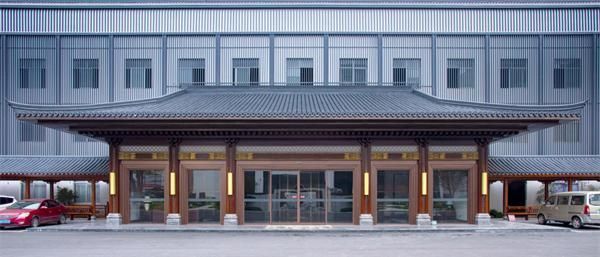 双节狂欢：李忠信红木厂购正酣，畅享艺术之旅新体验