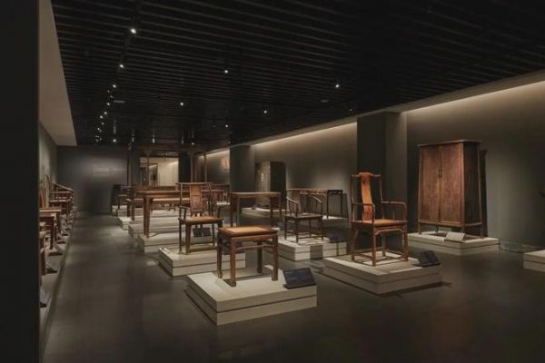 国内比较知名的传统家具博物馆——区氏传统木作陈列馆值得一逛