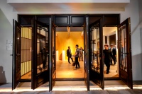 森鹰窗业亮相2025广州设计周 与设计师共探当代东方大宅的空间哲思