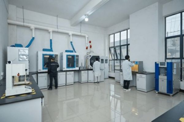 微立方高端超耐用隔热条在成都正式发布： 以稻盛哲学为根基，用“三重保障”定义门窗“隐形基石”