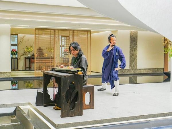 向美而sheng 悦己共鸣|科凡高定古琴音乐会暨中秋媒体联谊圆满举行