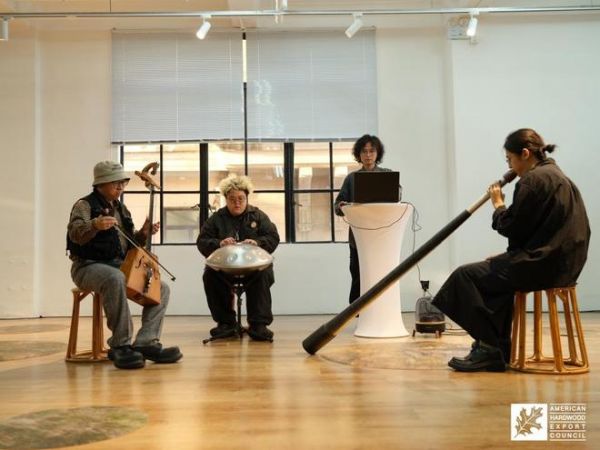 “林间有归途”可持续美国阔叶木概念设计展在沪揭幕